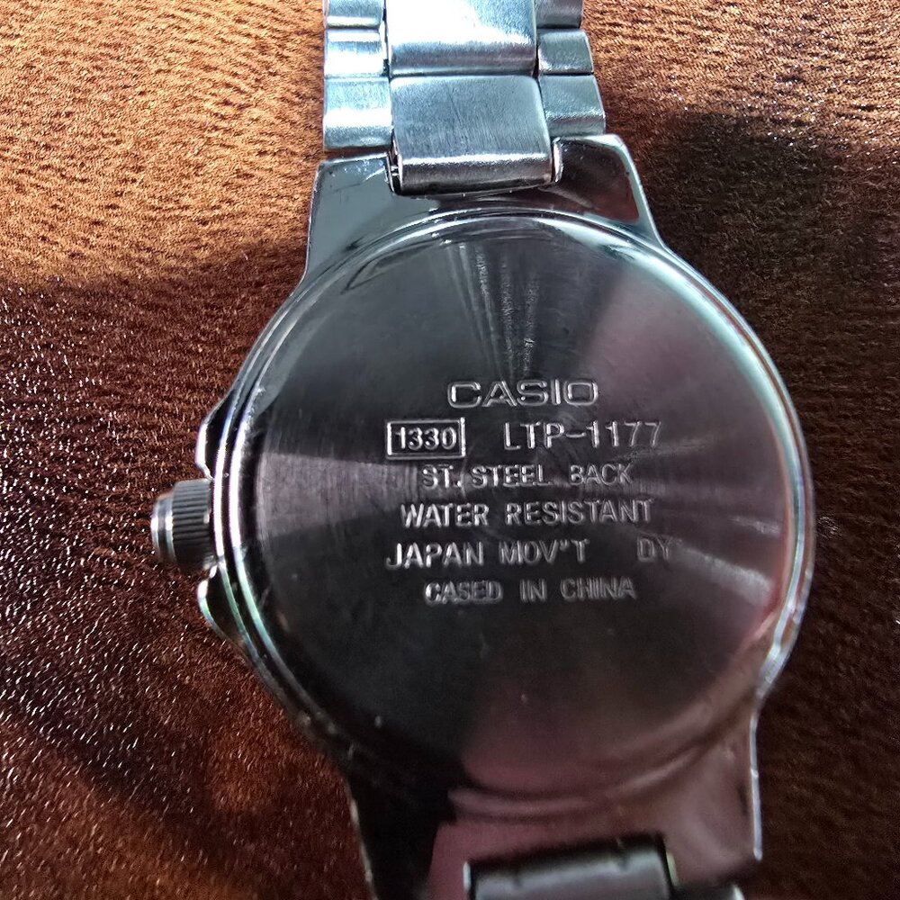 Casio Ladies Watch - Picture 2 of 4